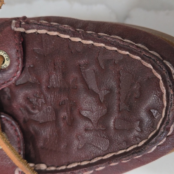 Sperry Boat Shoes - Picture 2 of 5